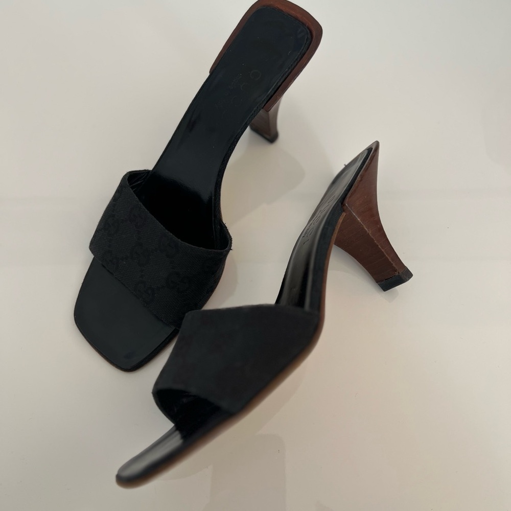 Vintage Gucci Black Slide Sandals - Size 6.5 B